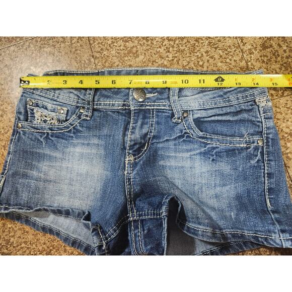 Soundgirl Women's Embellished Blue Jeans Shorts 7 Embroidered Sequin Whimsygoth - Picture 3 of 10